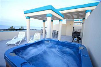 Aegean Aparthotel 4*